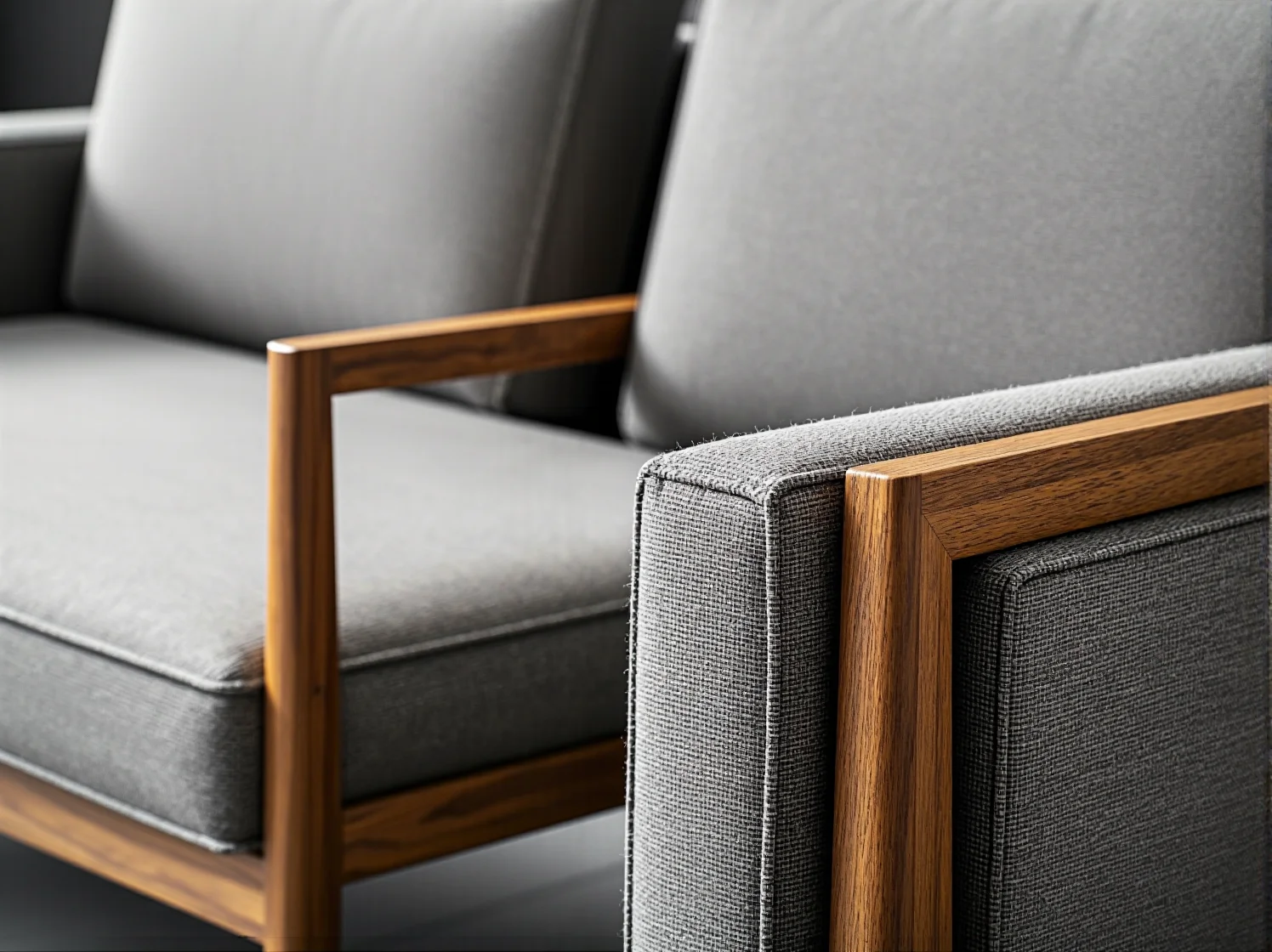 Automatyzacja i robotyka na nowoczesnej hali produkcyjnej w branży meblarskiej